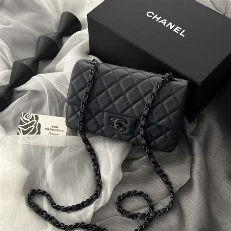 the chanel so black